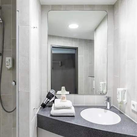 B&B Hotel Luebeck 3*