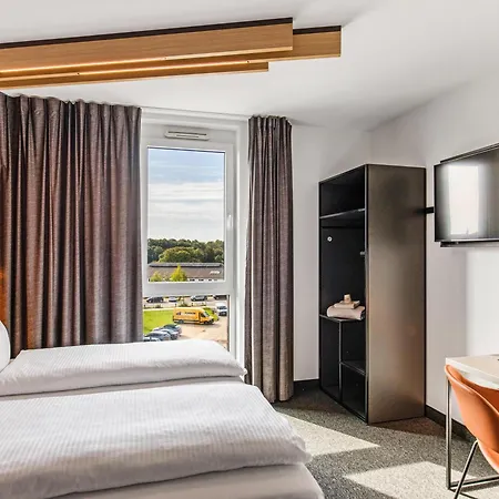 B&B Hotel Luebeck Hotel